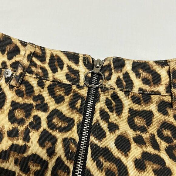 Forever 21 Leopard Print Denim Zip Up Mini Skirt Size Small - Picture 7 of 12